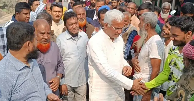 নির্বাচনি প্রচারণায় ডা. এ জেড এম জাহিদ হোসেন